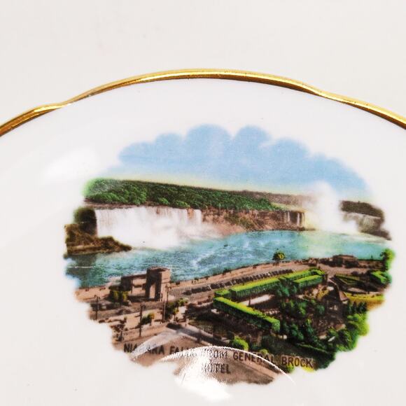 Vtg Regency Bone China Niagara Falls Canada Cup & Saucer Souvenir Made England - Picture 4 of 12